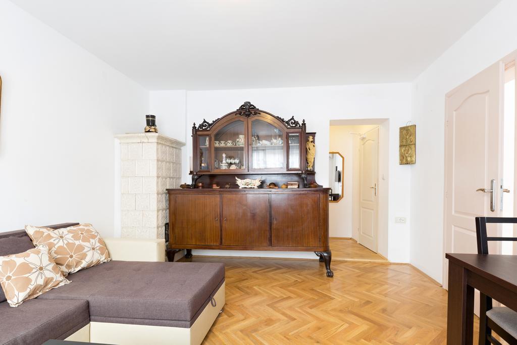 Dolce Vita Luxury Suites Belgrado Buitenkant foto