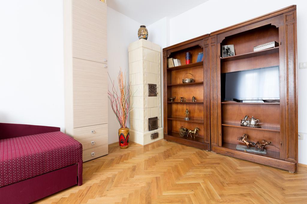 Dolce Vita Luxury Suites Belgrado Buitenkant foto